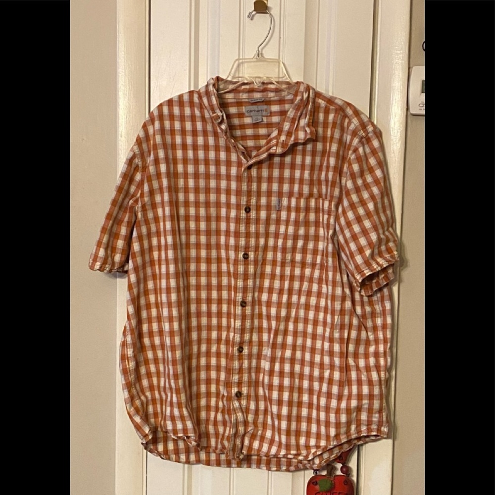 Men’s Carhartt plaid button down shirt